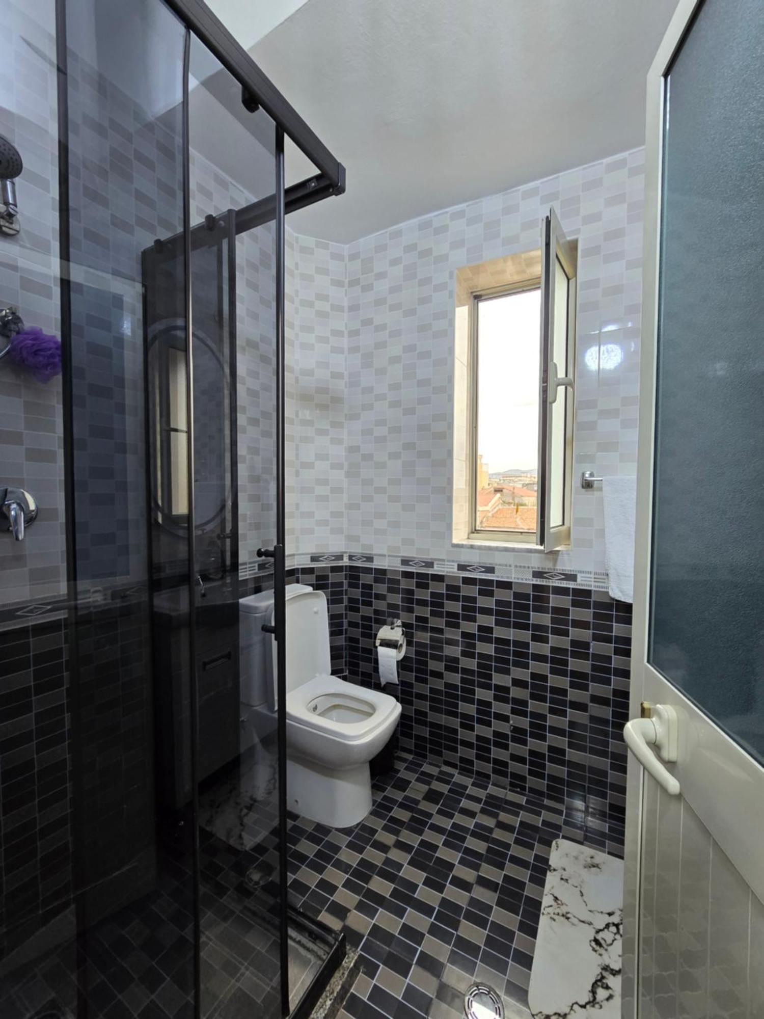 Ideal Home Shkodër エクステリア 写真