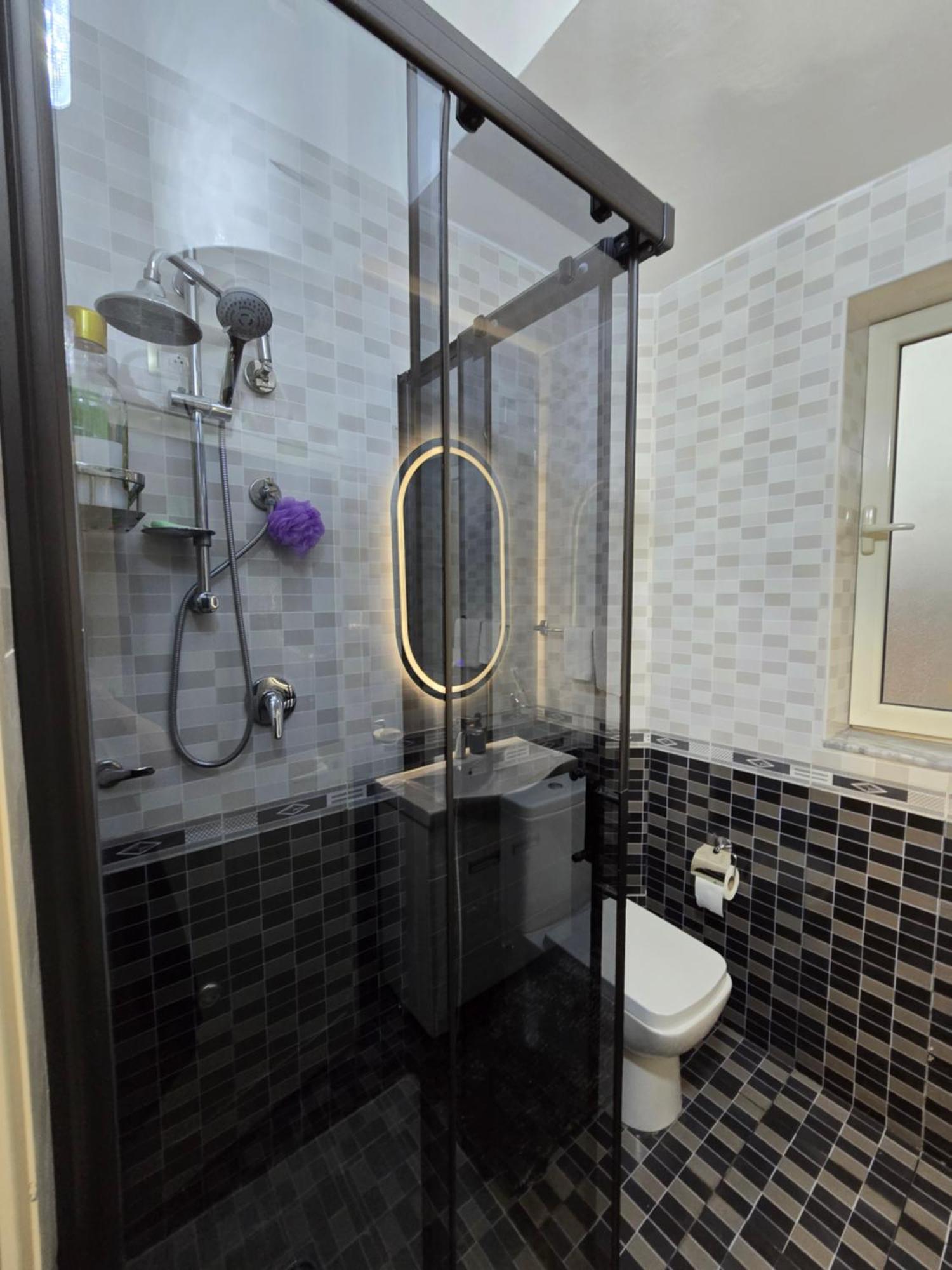 Ideal Home Shkodër エクステリア 写真
